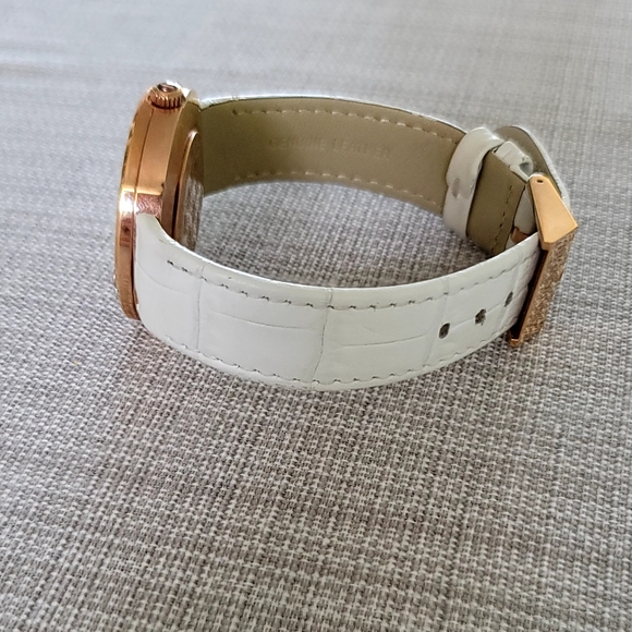 SWAROVSKI Ladies Leather Strap Watch - Picture 11 of 14